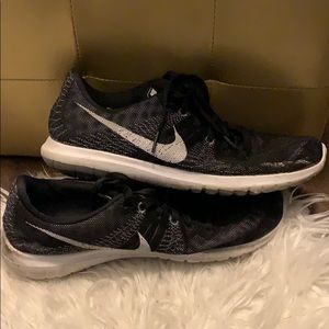 Nike freeruns